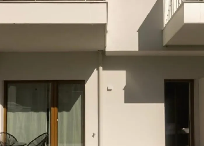 Apartamento Modern Garden - 15min To Center